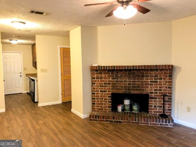 Photo - 408 Lexington Heights