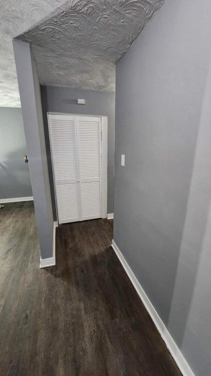 Photo - 1433 E 35th Ct