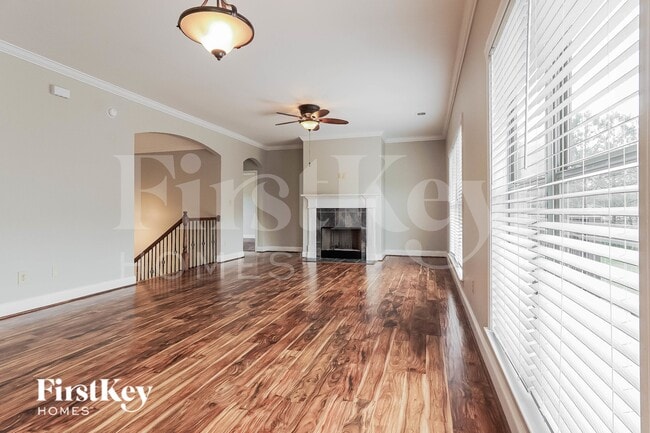 Photo - 5179 Meadow Lake Cir