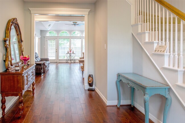 Photo - 95 Rush Haven Dr