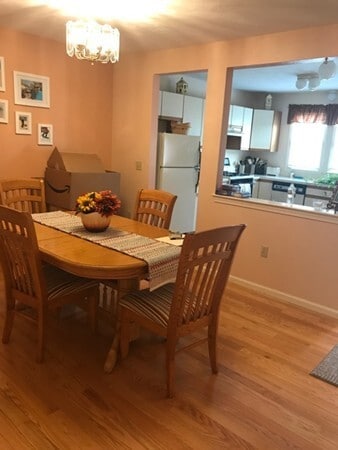 Photo - 35 Lamplighter Ln