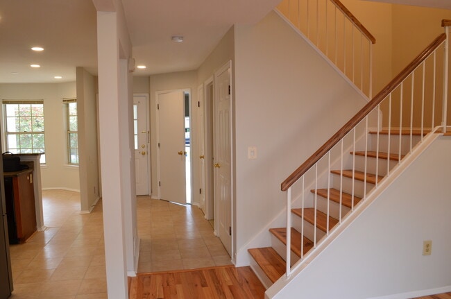 Photo - 162 Salem Rd