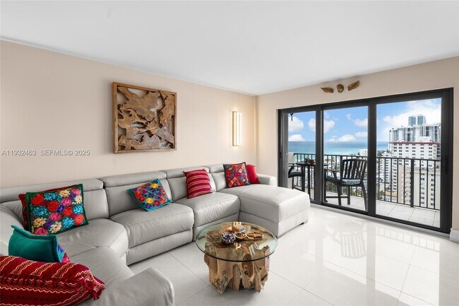 Photo - 1201 S Ocean Dr Unit 1810S