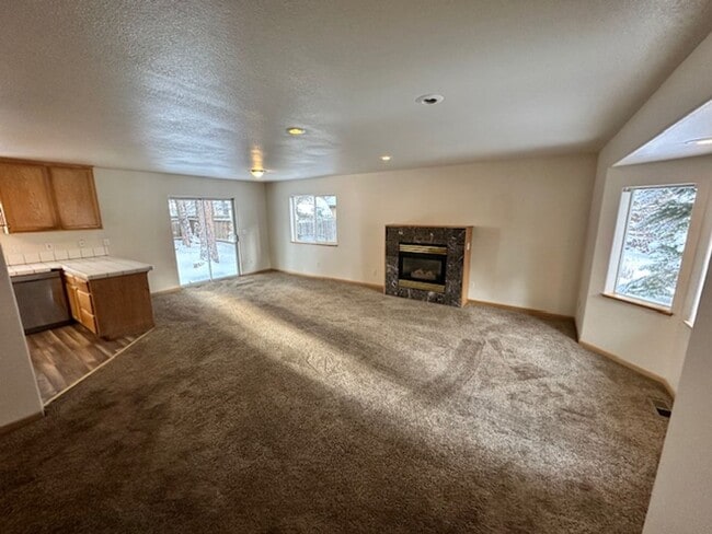 Photo - Large 3BR 2Bath Home with balcony availabl...