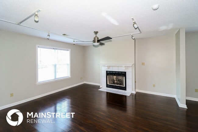 Photo - 1656 Sorghum Mill Dr