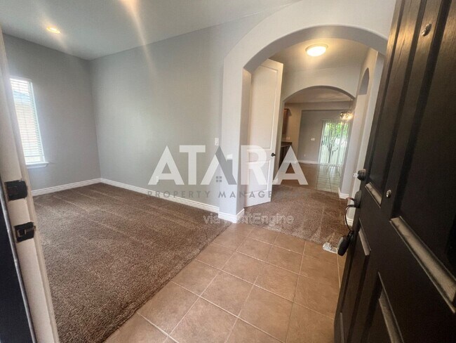 Photo - 13571 S Buckeye View Way