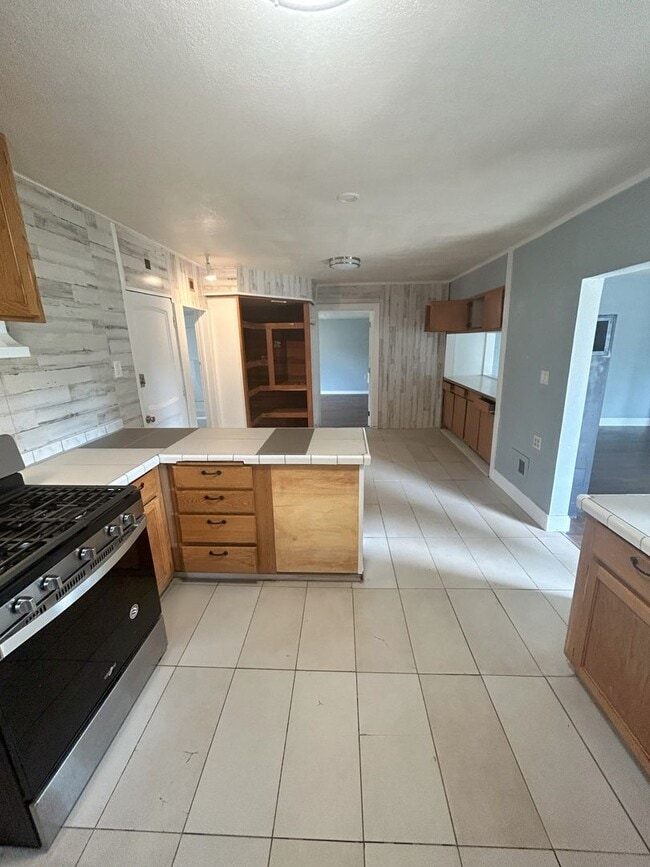 Photo - 3 Bed, 1 Bath in Meridian School District.