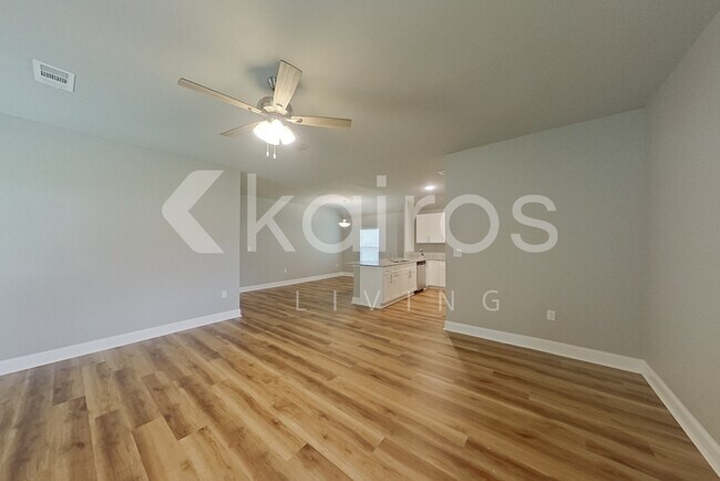 Photo - 22877 Balsam Dr