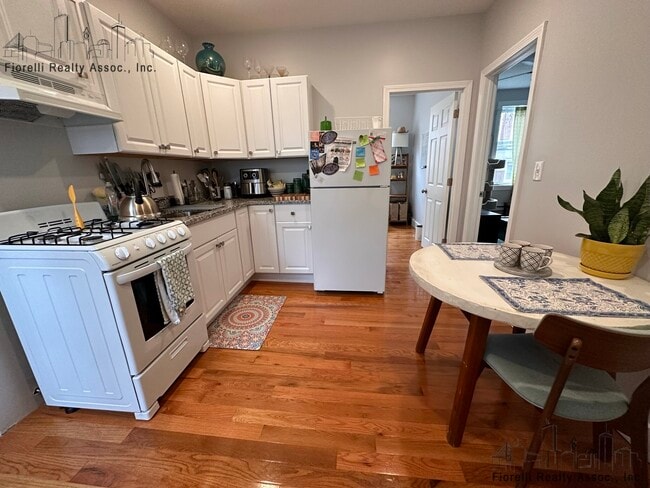 Photo - 71 Charter St Unit 4