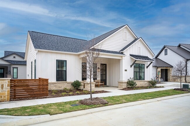 Building Photo - 15042 Gardenberry Ln Rental