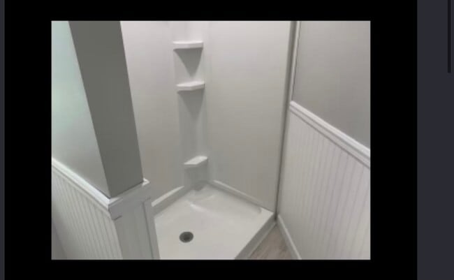Photo - 129 Murray St