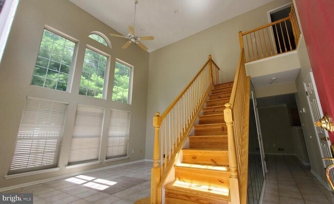 Photo - 101 Treymore Ct