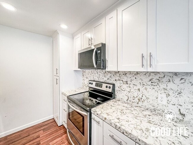 Photo - 5015 Cape May Ave Unit 108