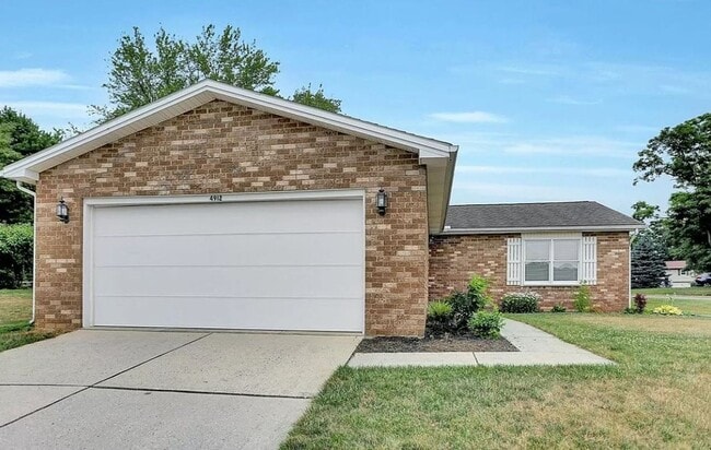 Photo - 4912 Follins Ct