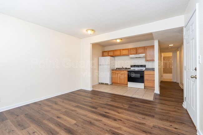 Photo - 2114 E 16th St N Unit 201