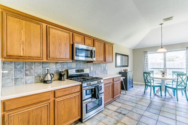 Photo - 14015 Blue Vista Dr