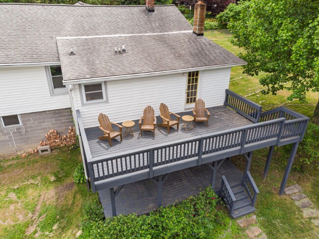 20 Winding Rd