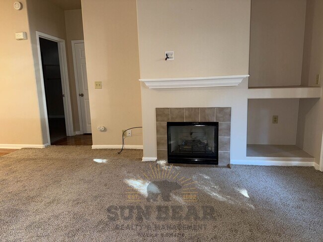 Photo - 2 Bedroom at the Reosrt at Tanamera - Reno! - Garage, Pool, Pet Friendly!