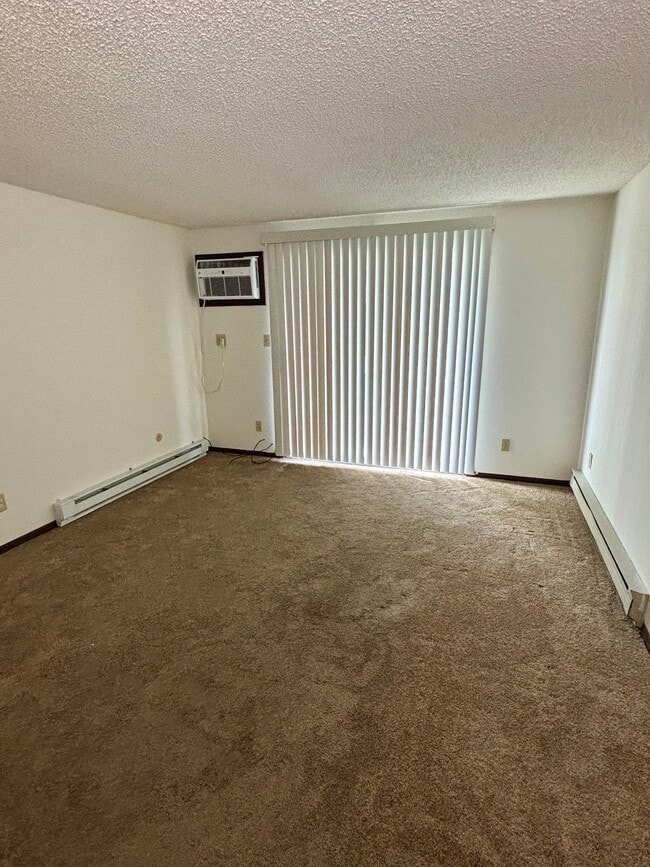 Photo - 21-25 Barton Ct Unit 21-04