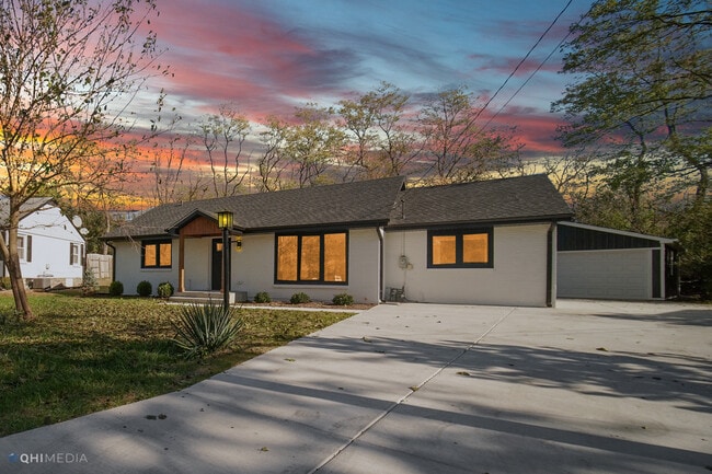 66 Mionske Dr