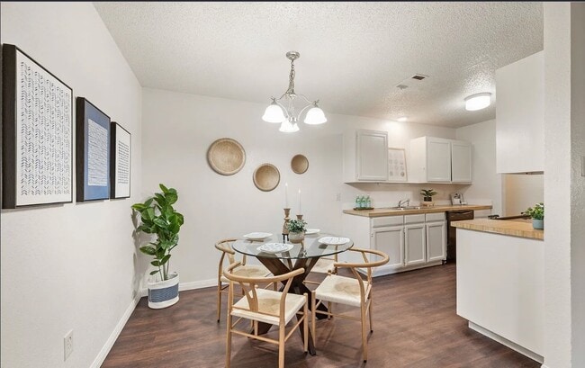 Photo - 6630 Parkview Ln Unit 6630 Parkview Drive