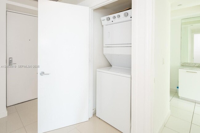 Photo - 55 SE 6th St Unit 2210