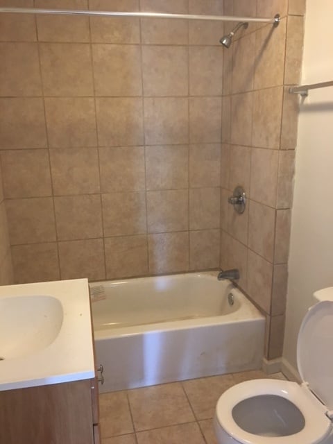 Photo - Spacious 2 bedroom apartment on the 2nd floor next to the Rail Trail York City