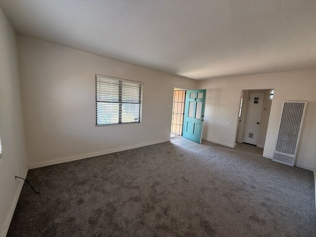 Photo - Beautifully cared for 2 bed 1 bath home located in NE Heights in Albuquerque.