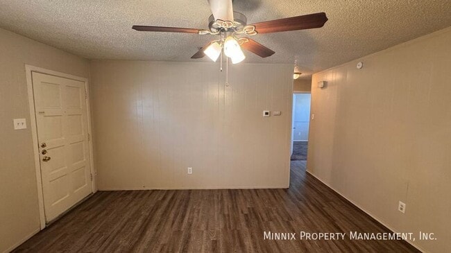 Photo - 5210 38th St