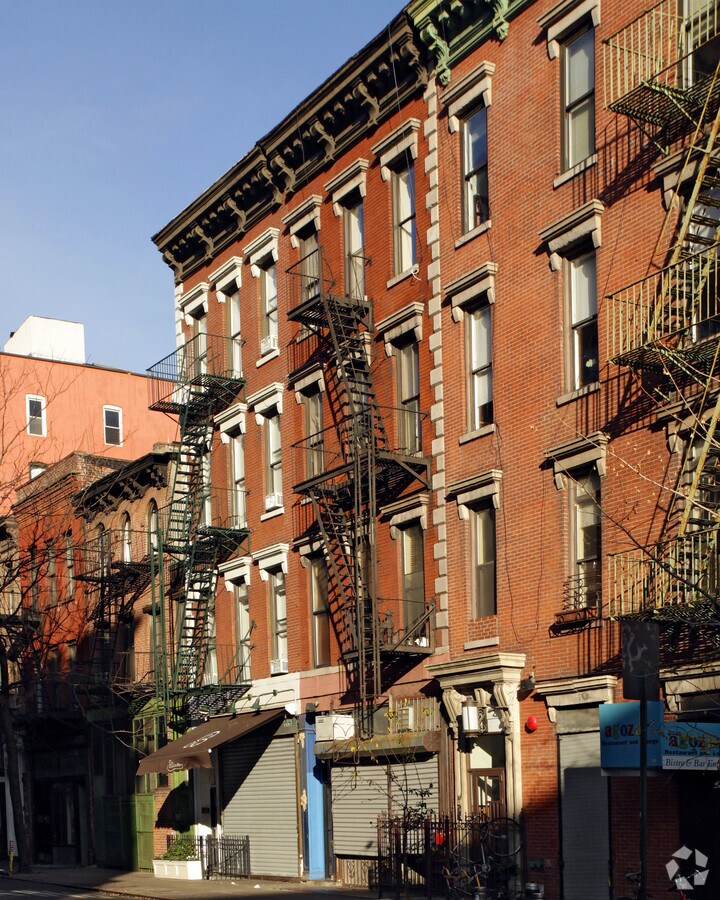 Photo - 3 Bleecker St