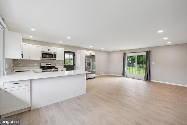 Photo - 5317 Oldcastle Ln