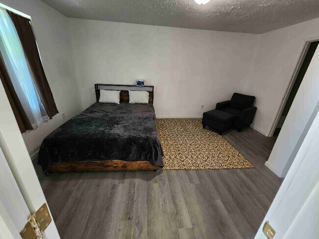 Photo - 919 State Rd S-38-982 Unit 919