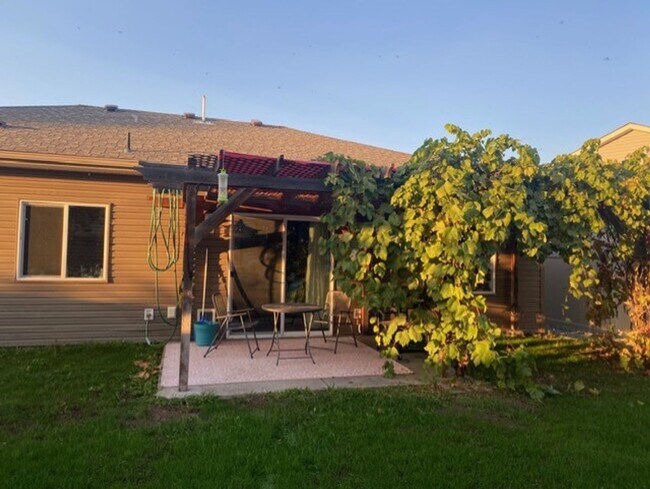 Photo - Liberty Lake Area-3 beds, 2baths Rancher Style House for rent Available NOW