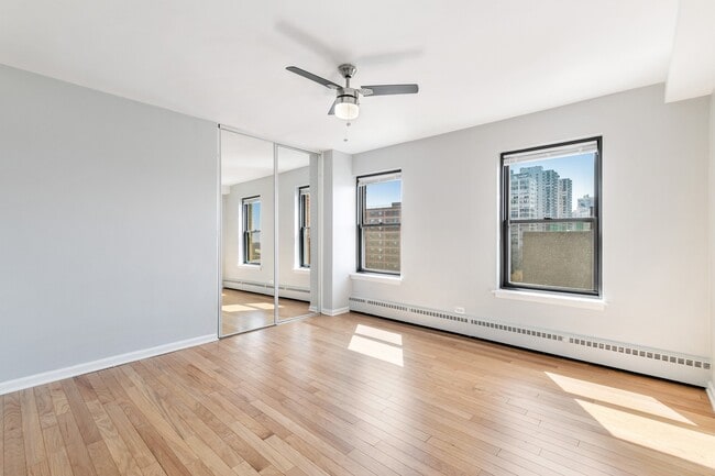Photo - 5858 N Sheridan Rd Unidad 904