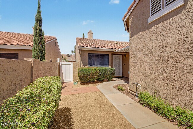 Photo - 3510 E Hampton Ave
