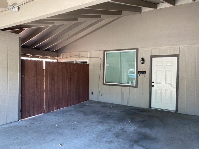 Photo - 3020 Olive Glen Ct