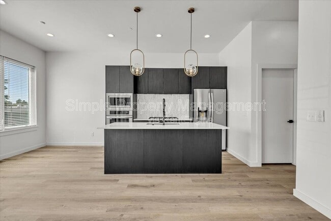 Photo - 1625 NW 16th St Unidad 3