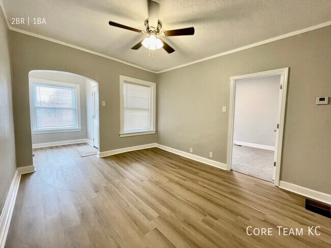 Photo - Large 2 Bed in Strawberry Hill Unit 537
