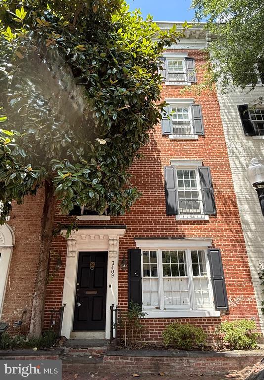 Building Photo - 3409 O St NW