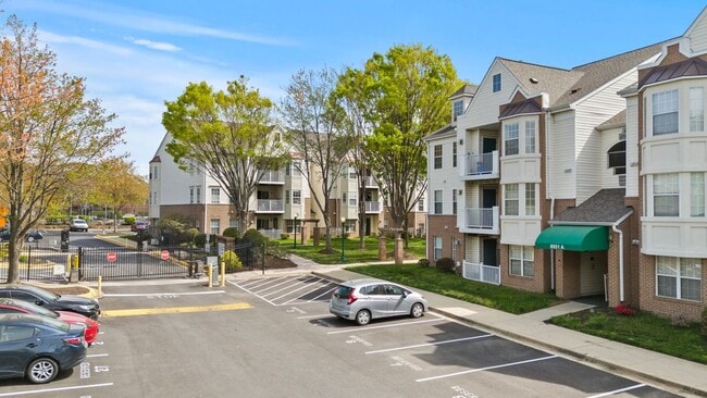 8951 Town Center Cir Unidad 303