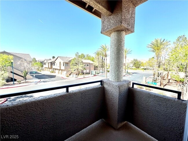 Building Photo - 2052 Turquoise Ridge St Unit 207