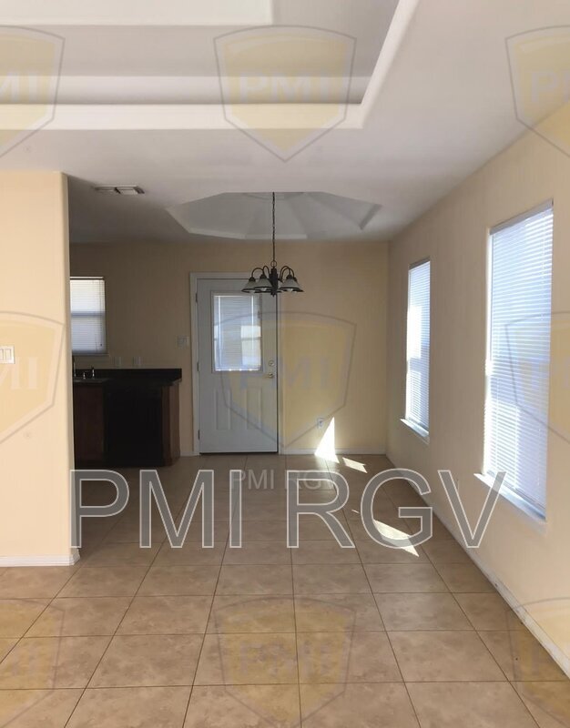 Photo - 3903 S Radisson Ave Unidad B