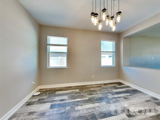 Photo - 12418 Field Point Way