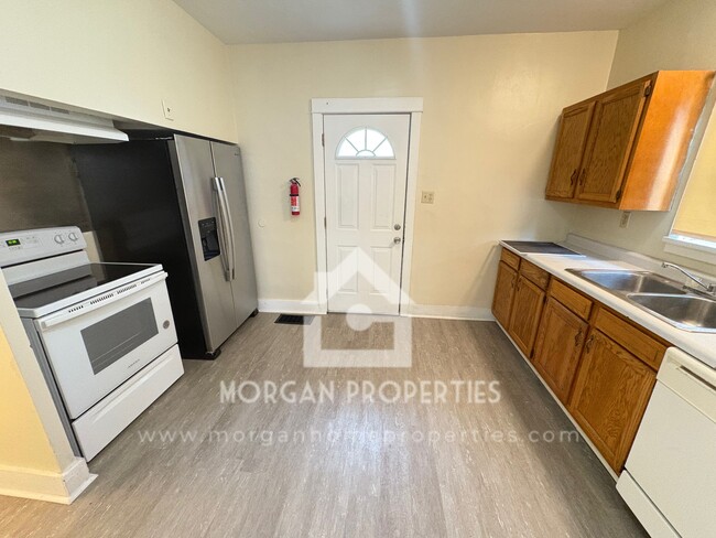 Photo - 1406 W Main St