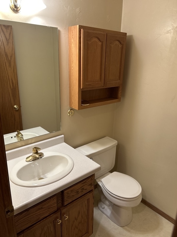 Photo - 700 Parkview Rd