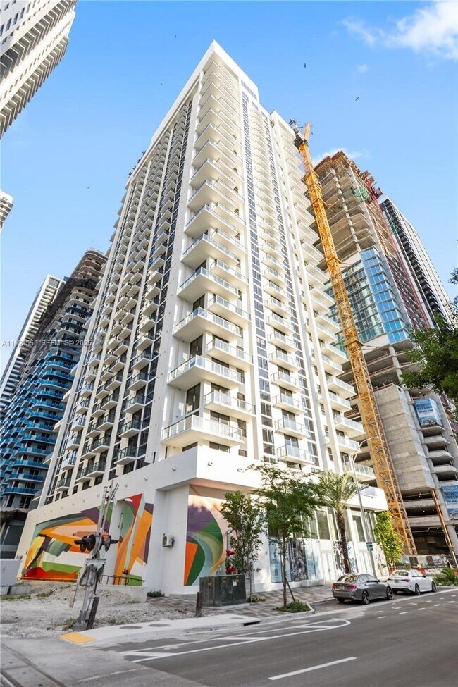 Photo - 11 NE 6th St Unidad 2610