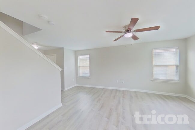 15102 Verela Dr