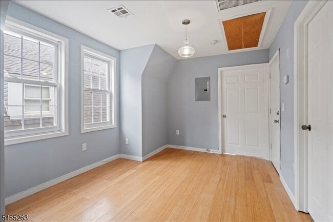 Photo - 46 Halsted St Unit 3