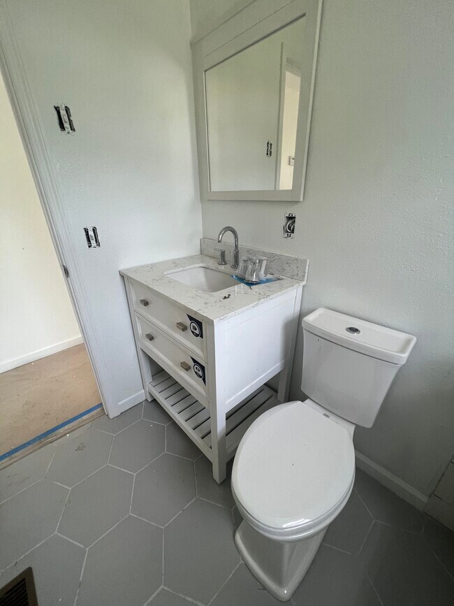 Photo - 2501 Finland St