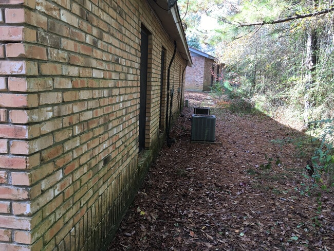 Photo - 3108 Zachry Ave